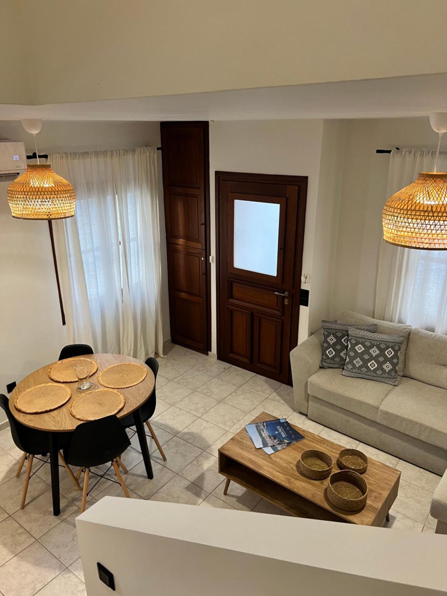 Olea White Villa Skiathos Town Exterior photo